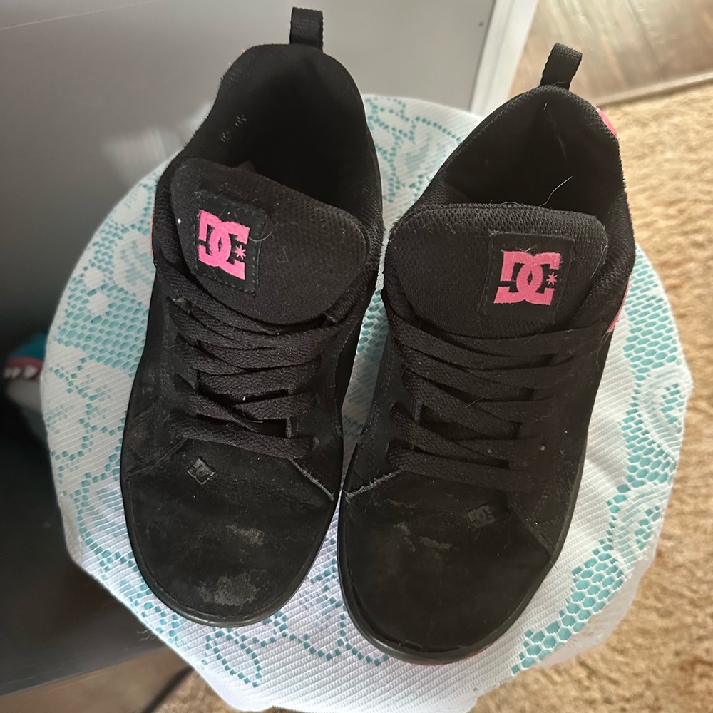 DC Black Sneakers with Pink Highlights